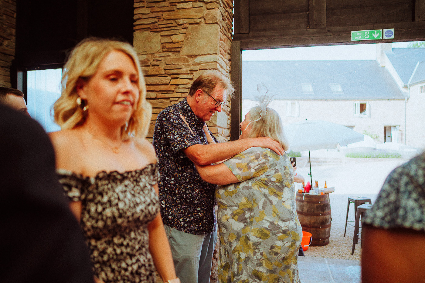 THE WHOLEHOUSE FARM WEDDING PHOTOGRAPHY 100 THE WHOLEHOUSE FARM WEDDING PHOTOGRAPHY 100